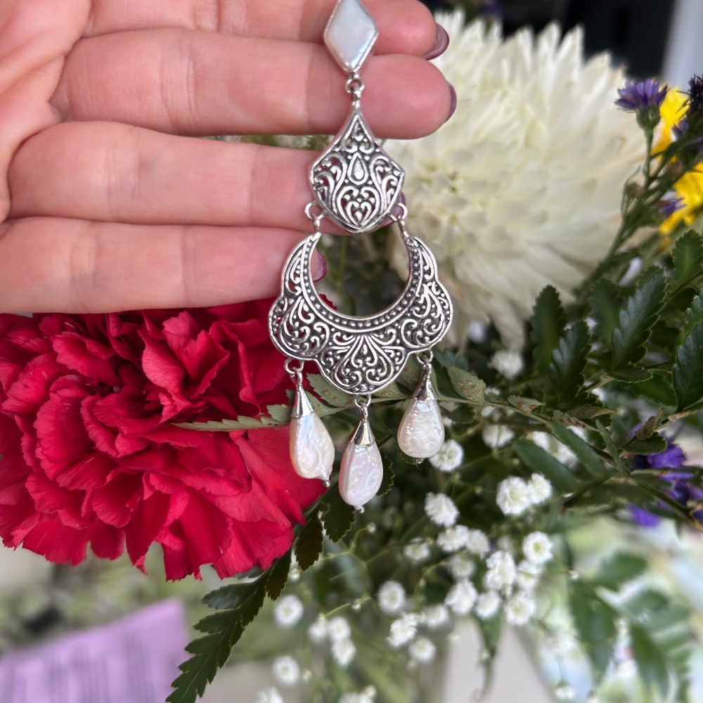Beautiful Sterling Silver & Mother of Pearl Chandelier Earrings never worn